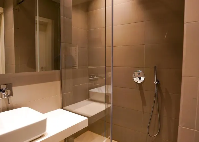 Theatro- Center 4*