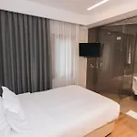 Theatro- Center 4* Tirana