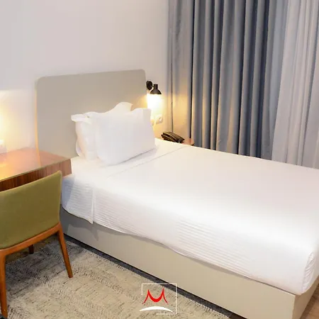 Hotel Theatro- Center Tirana