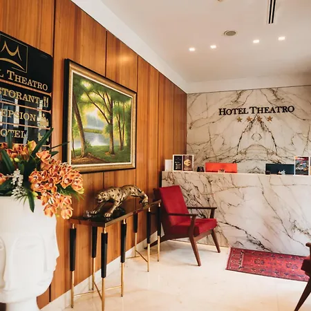 Otel Theatro- Center
