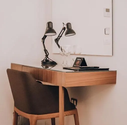 Theatro- Center 4* 티라나