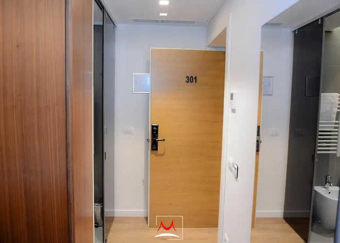 호텔 Theatro- Center