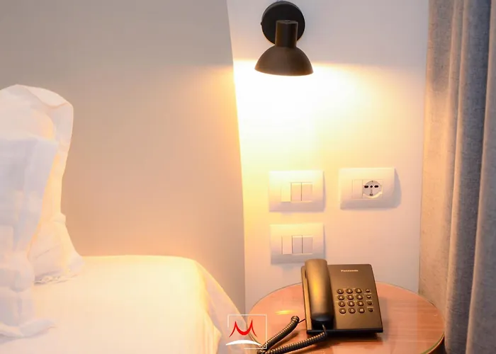 Theatro- Center 4* 티라나