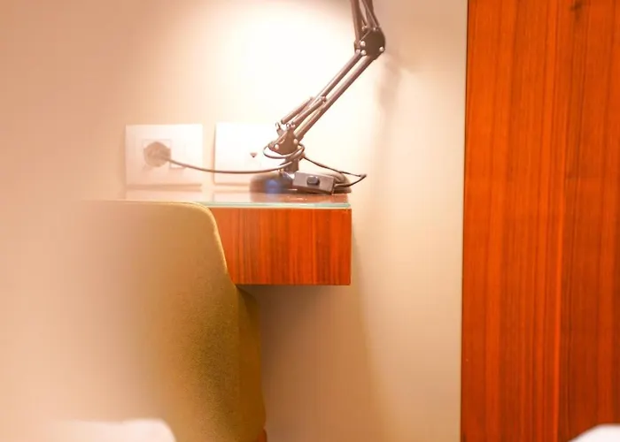 호텔 Theatro- Center