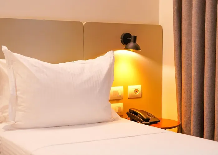 Theatro- Center 호텔 4*